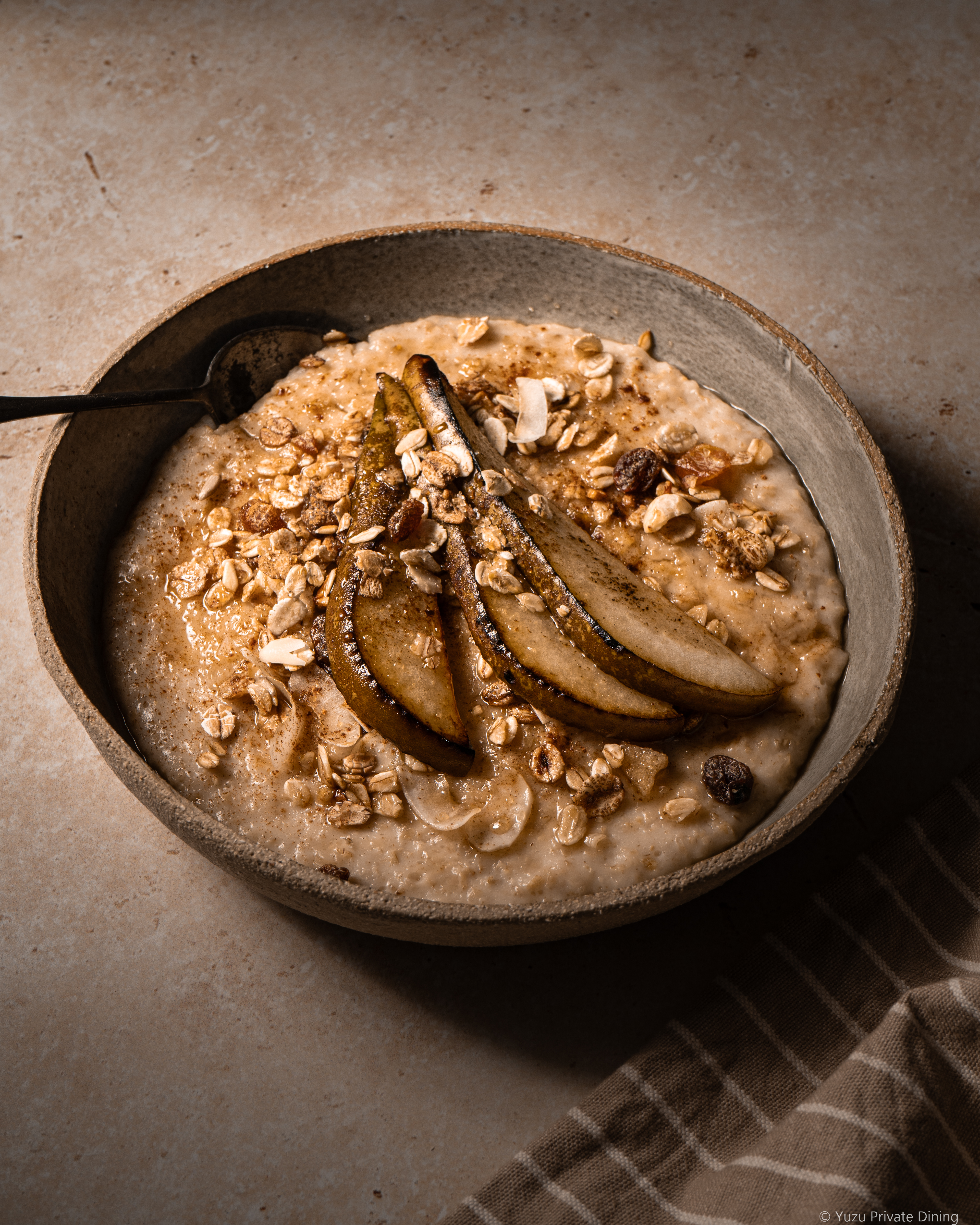 Porridge with Roasted Pears, Oats & Cinnamon